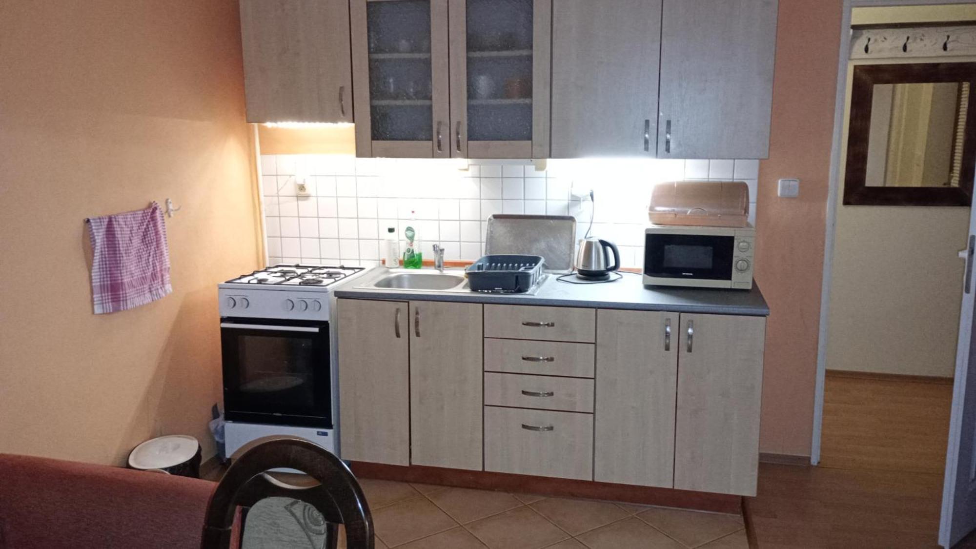 Hannah - Relax Dom Pod Orechom Apartman2 Travnica Bagian luar foto